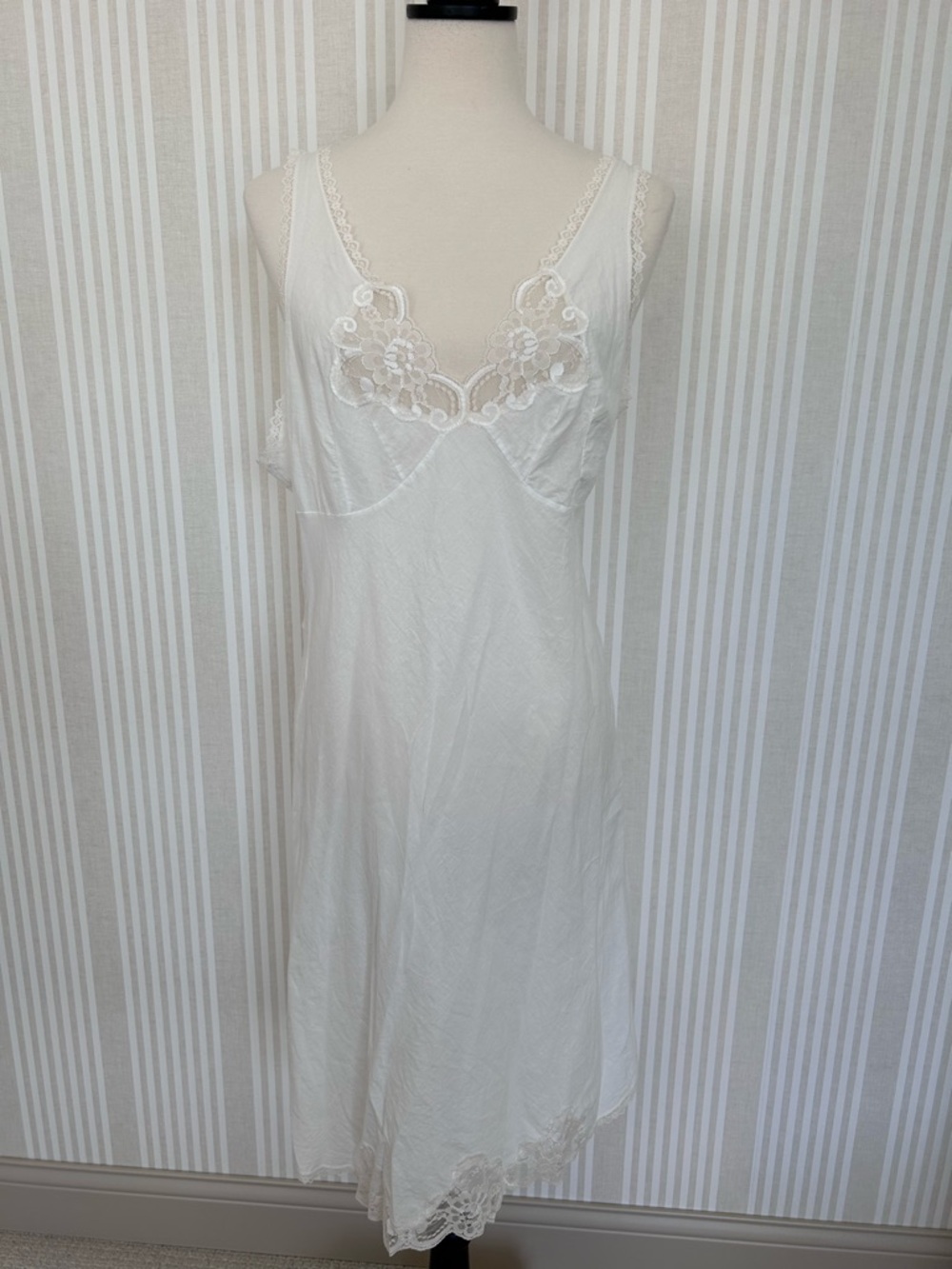 Vintage White Nightgown Slip Dress Cotton w/Lace Details & Satin Straps Medium